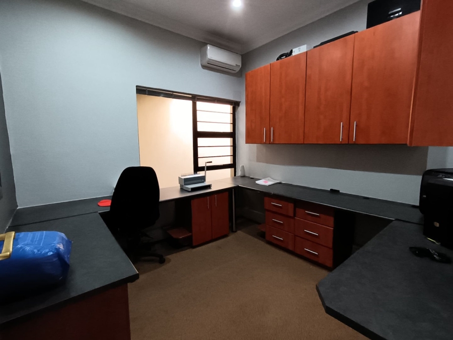  Bedroom Property for Sale in Newton Park Eastern Cape